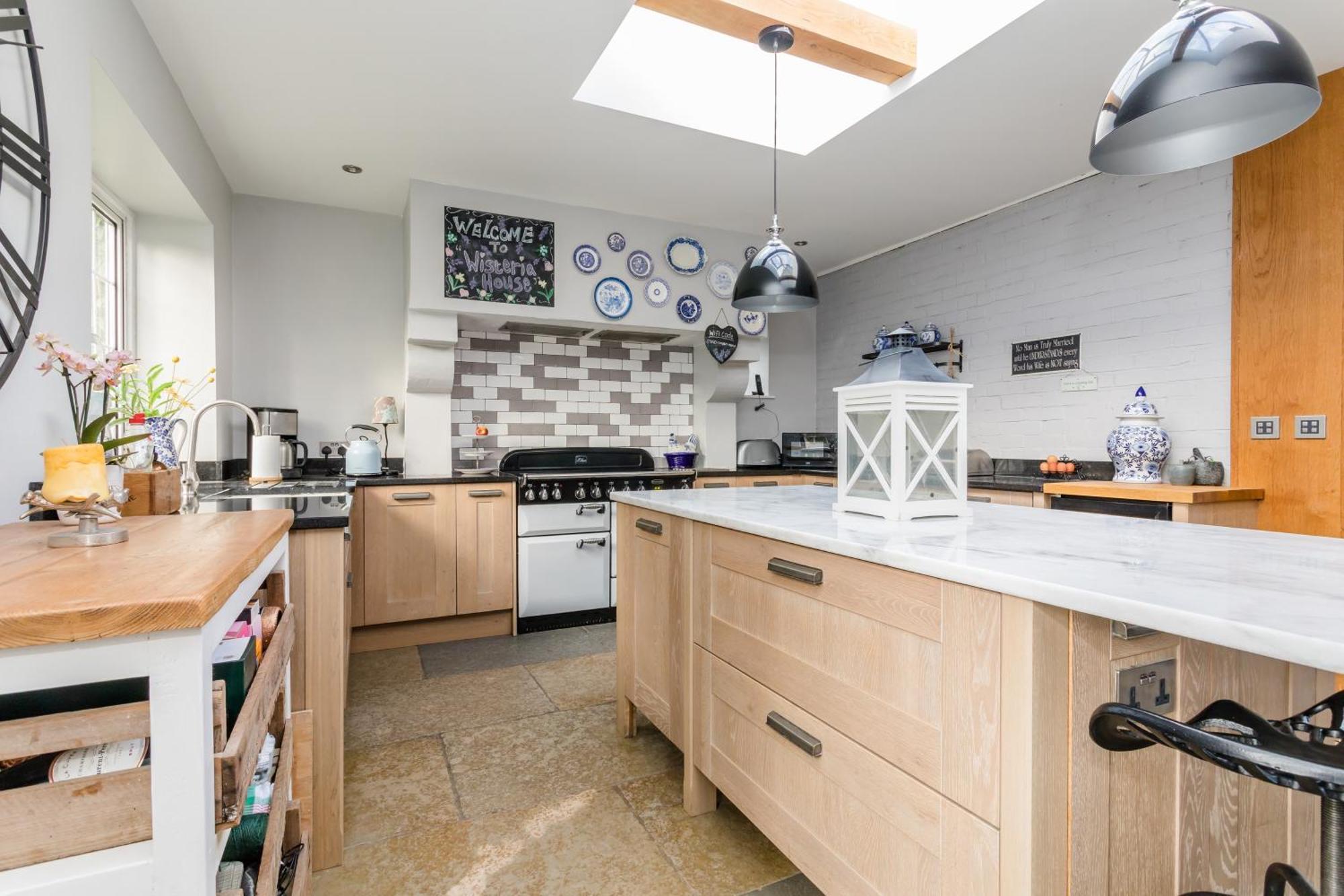 Pretty Country Home Dog Friendly On Request Henfield Esterno foto